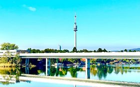 Ursula Rose Collection An Der Donau